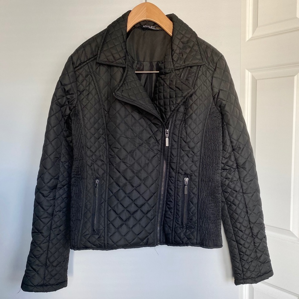 Black Quilted Jacket Short Bomber Jacket Coat